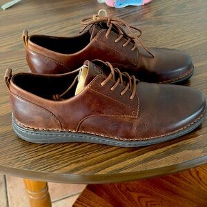Born Todd dress shoes